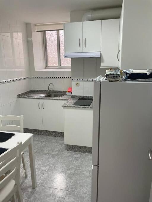 Acogedor Piso En Carino Apartment ภายนอก รูปภาพ